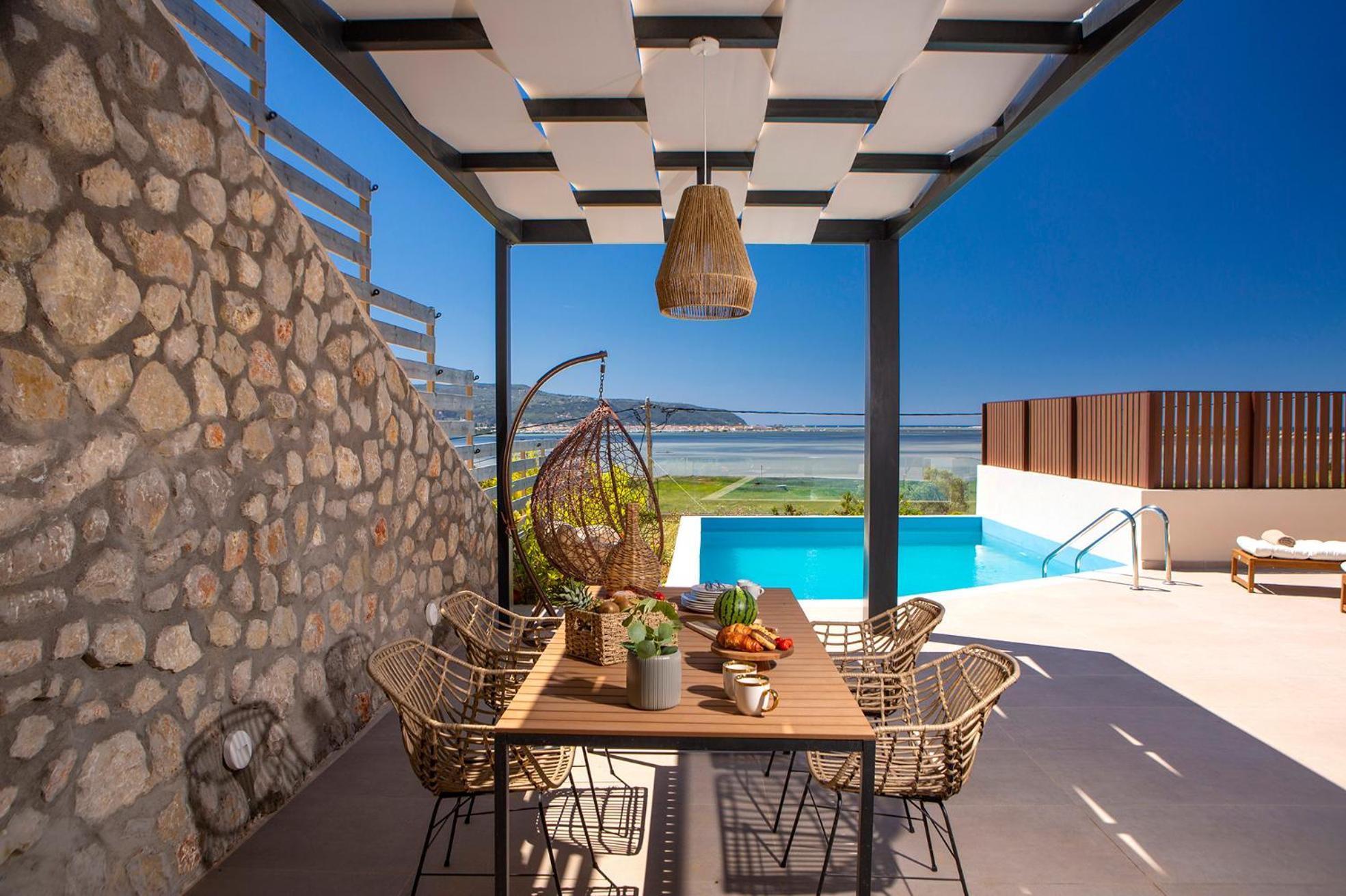 Ampolia Lefkada Villa *